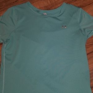 Women's Under Armour Shirt